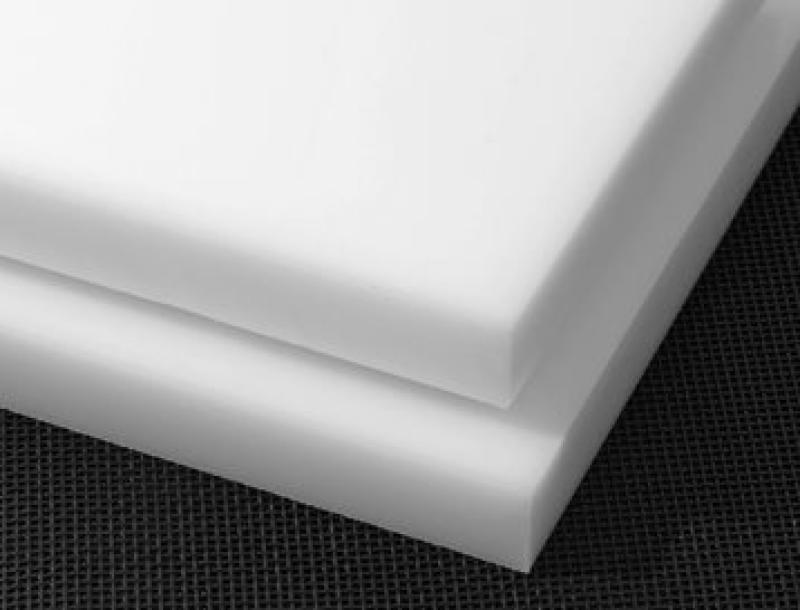 La foto muestra Placas de Plástico y Paneles Aislantes de Polietileno Borado, Fabricante y Proveedor en Argentina color blanca de diferentes espesores